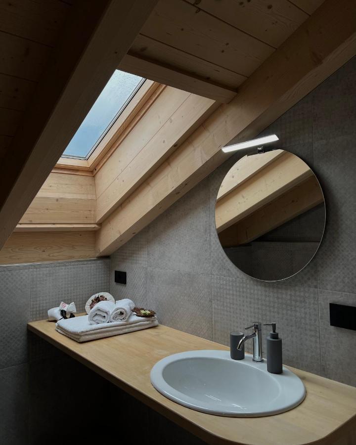 B&B La Casa Del Sole Циано-ди-Фьемме Экстерьер фото